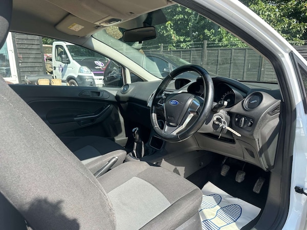Used Ford Fiesta 2015 for sale - 76194678: Photo 9