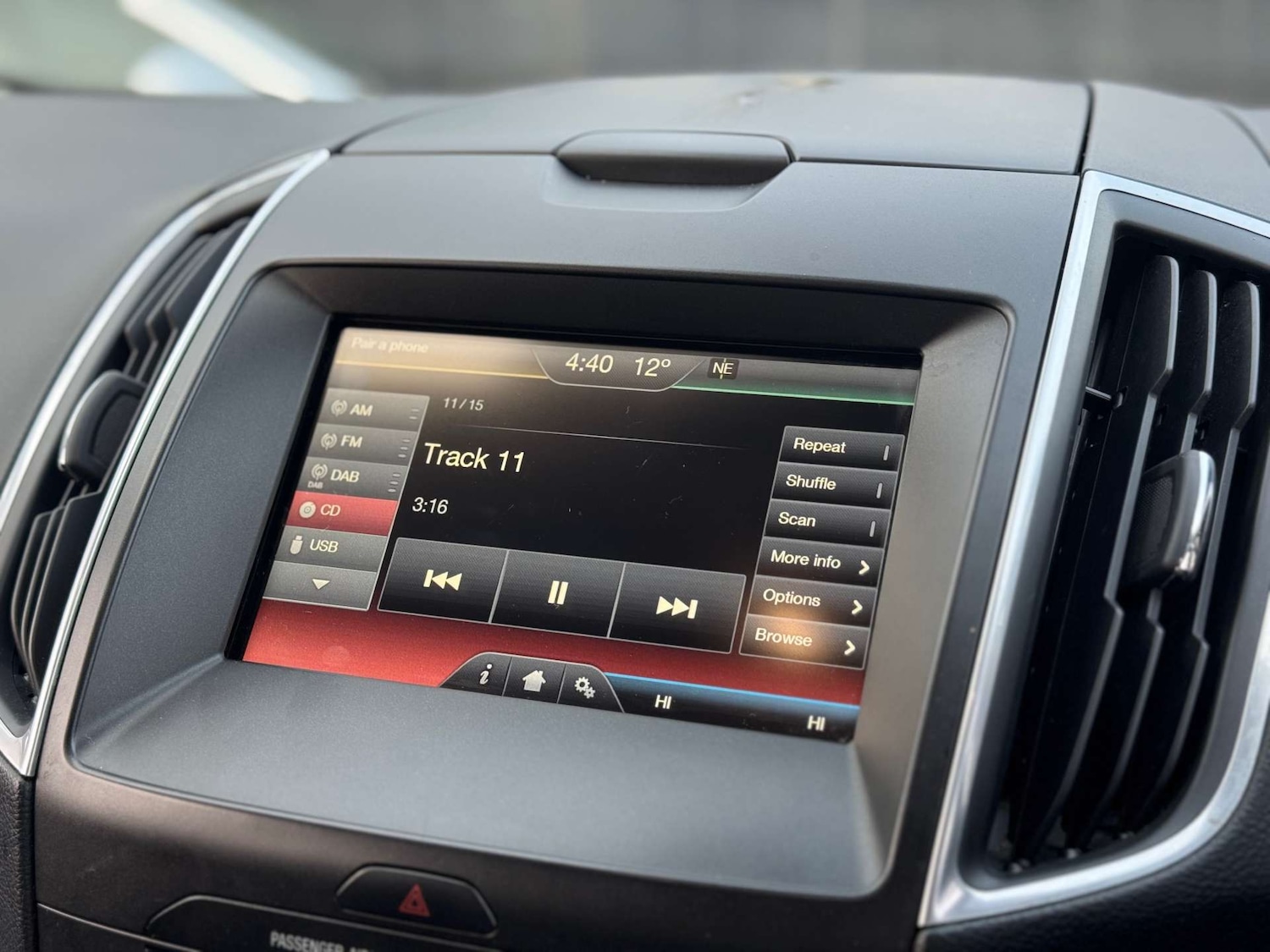 Used Ford S-Max 2016 for sale - 77880497: Photo 24