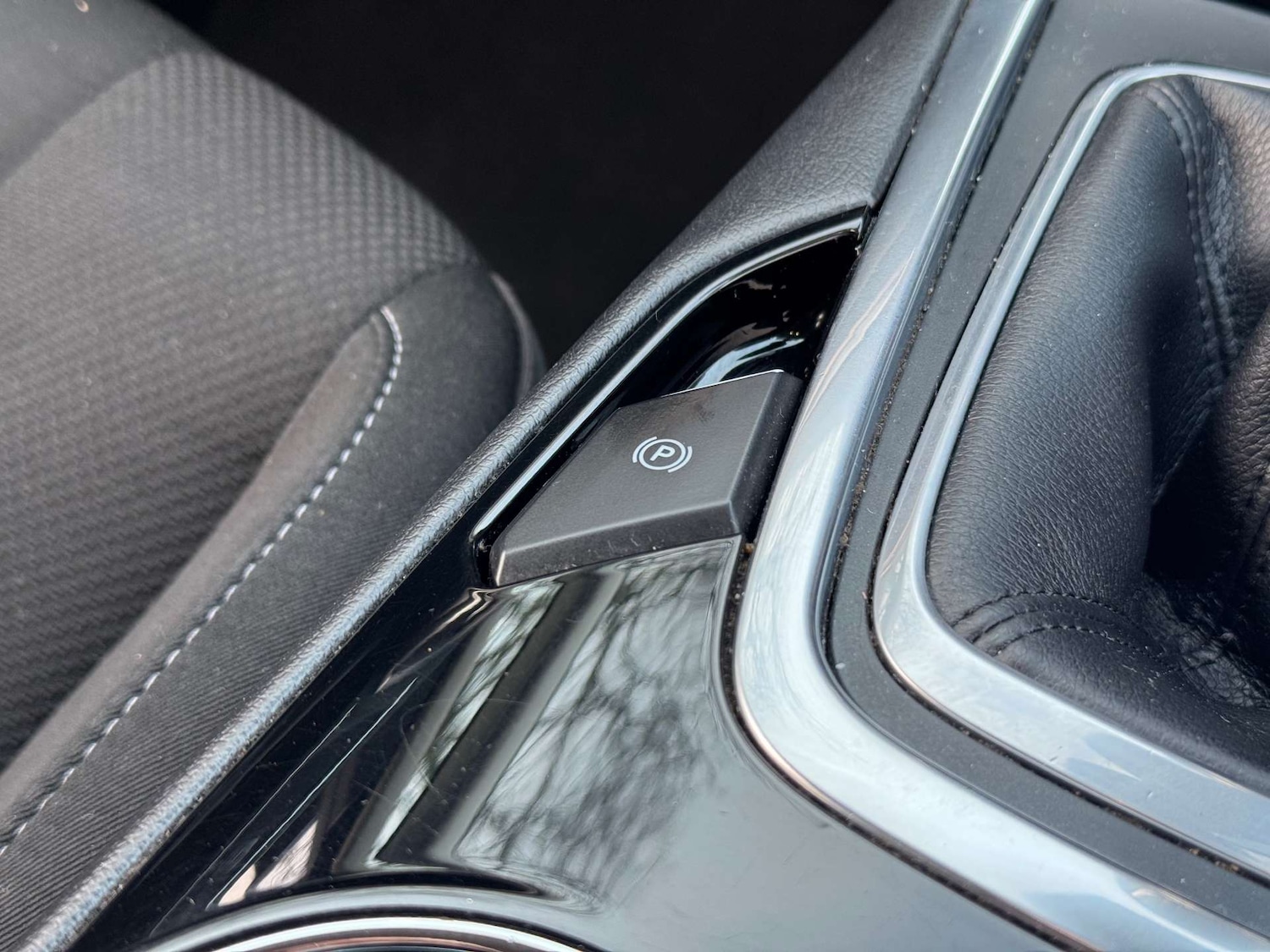 Used Ford S-Max 2016 for sale - 77880497: Photo 31