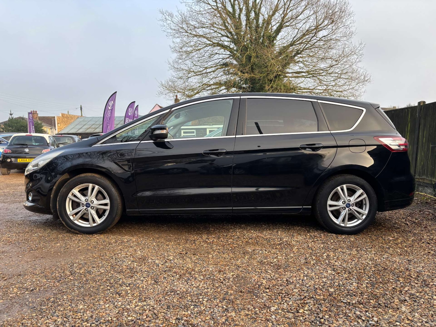 Used Ford S-Max 2016 for sale - 77880497: Photo 4