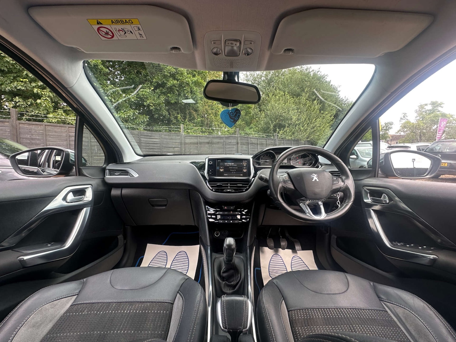 Used Peugeot 2008 2014 for sale - 77056473: Photo 15