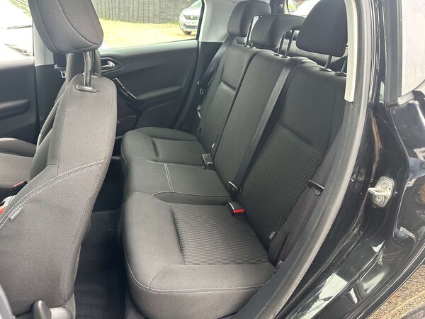 Used Peugeot 208 2015 for sale - 76210021: Photo 14