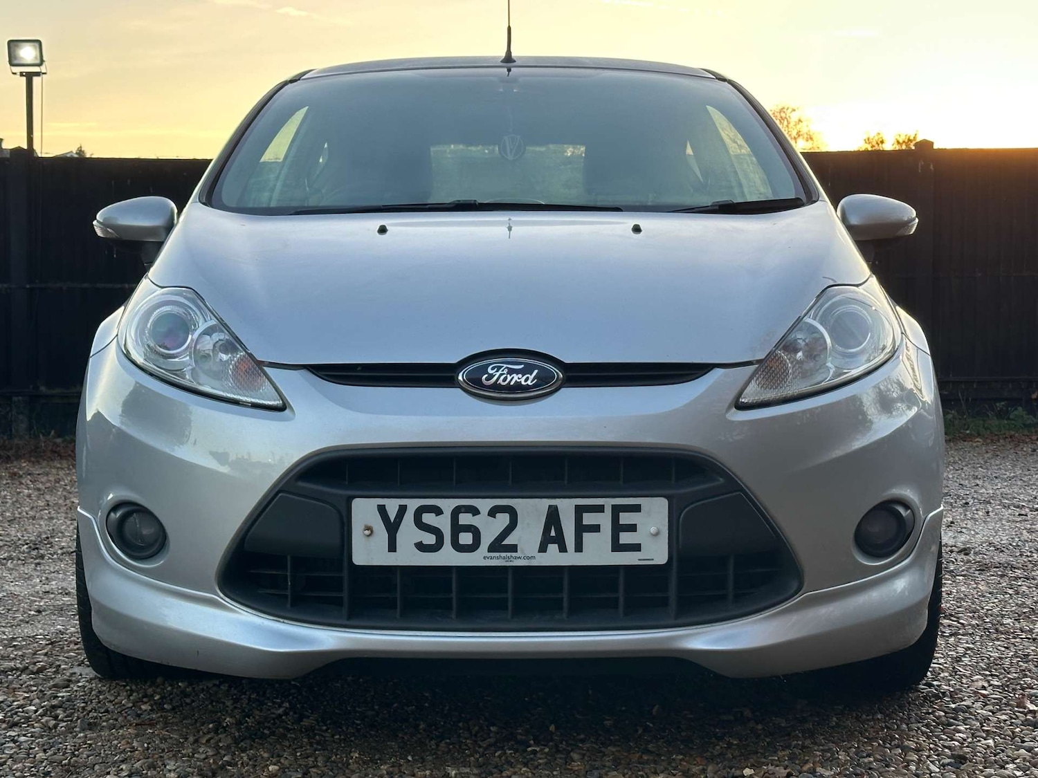 Used Ford Fiesta 2012 for sale - 76665403: Photo 2