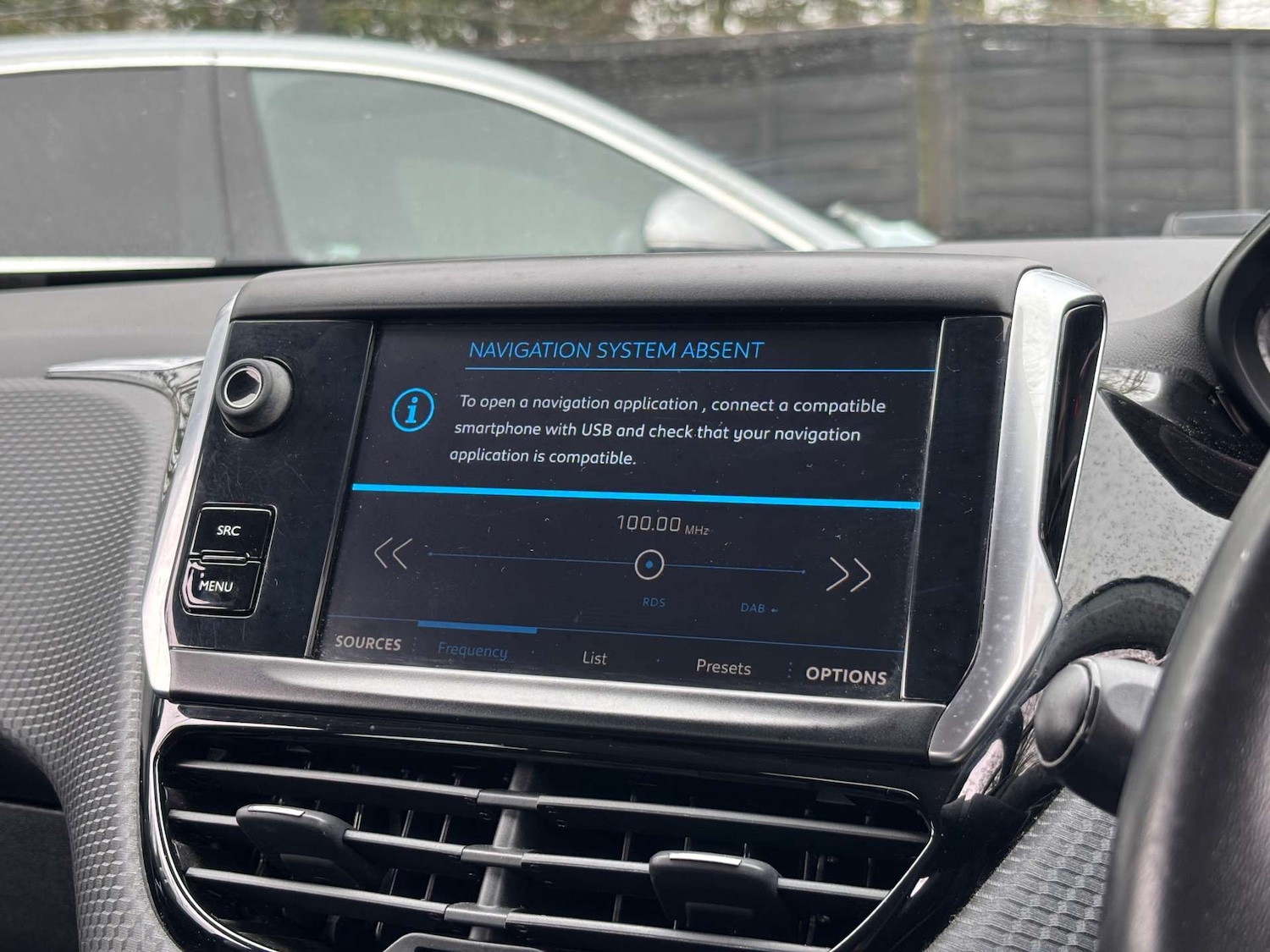 Used Peugeot 208 2018 for sale - 77836393: Photo 20