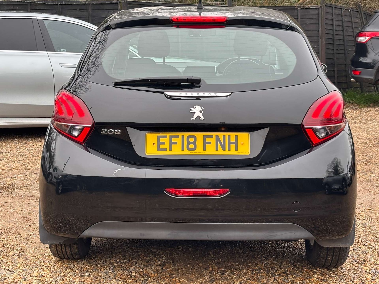 Used Peugeot 208 2018 for sale - 77836393: Photo 6