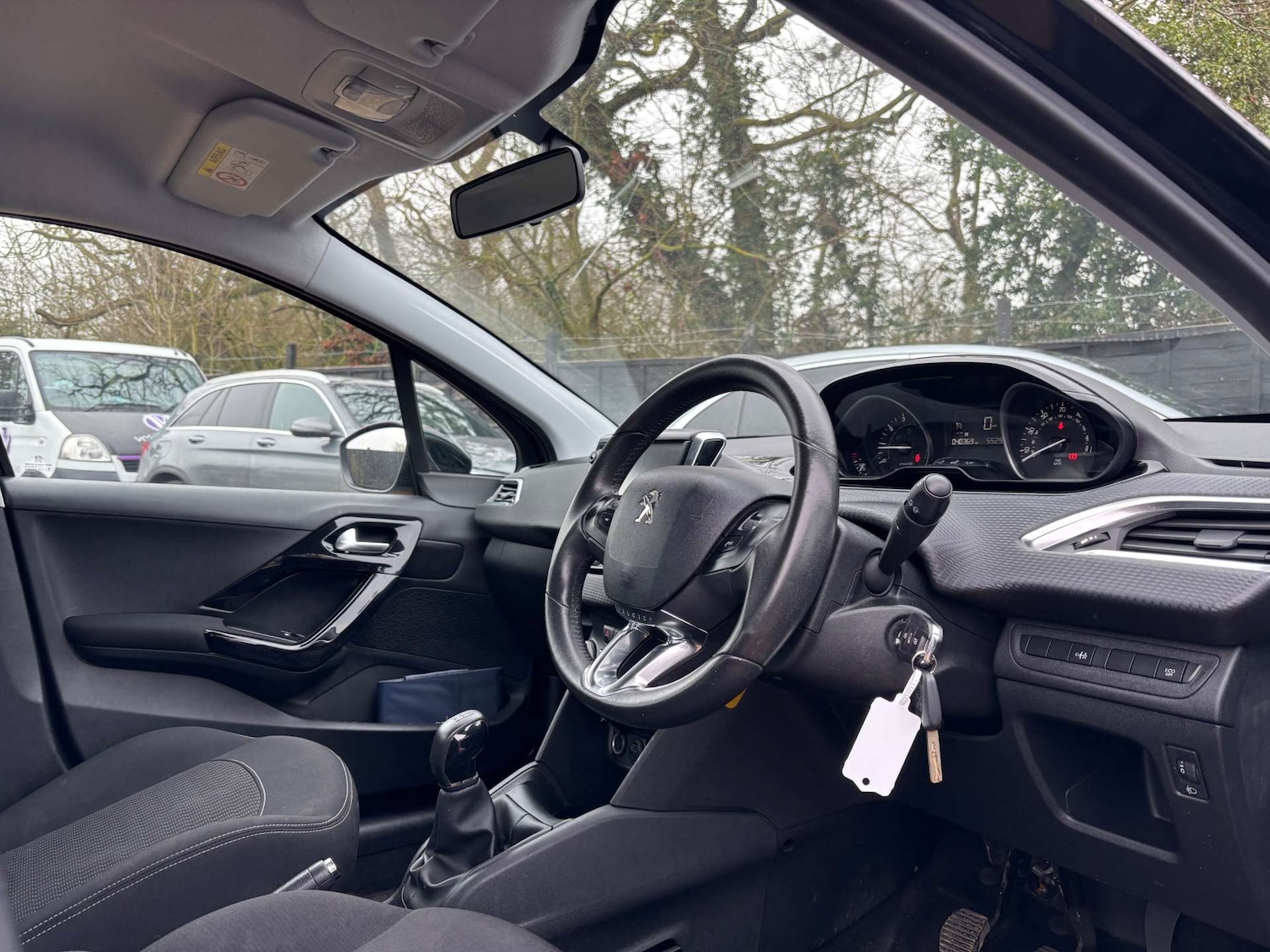 Used Peugeot 208 2018 for sale - 77836393: Photo 9