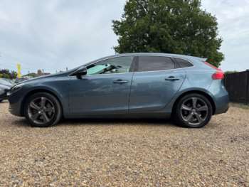 Used Volvo V40 2012 for sale - 75084279: Photo