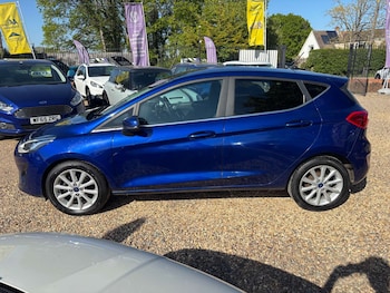 Used Ford Fiesta 2017 for sale - 78466108: Photo