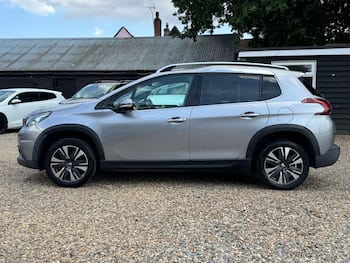 Used Peugeot 2008 2017 for sale - 79508153: Photo