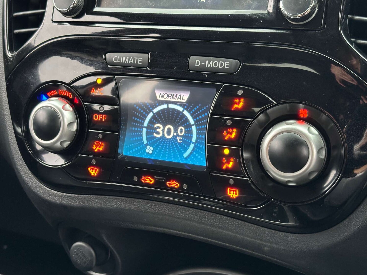 Used Nissan Juke 2013 for sale - 77504080: Photo 24