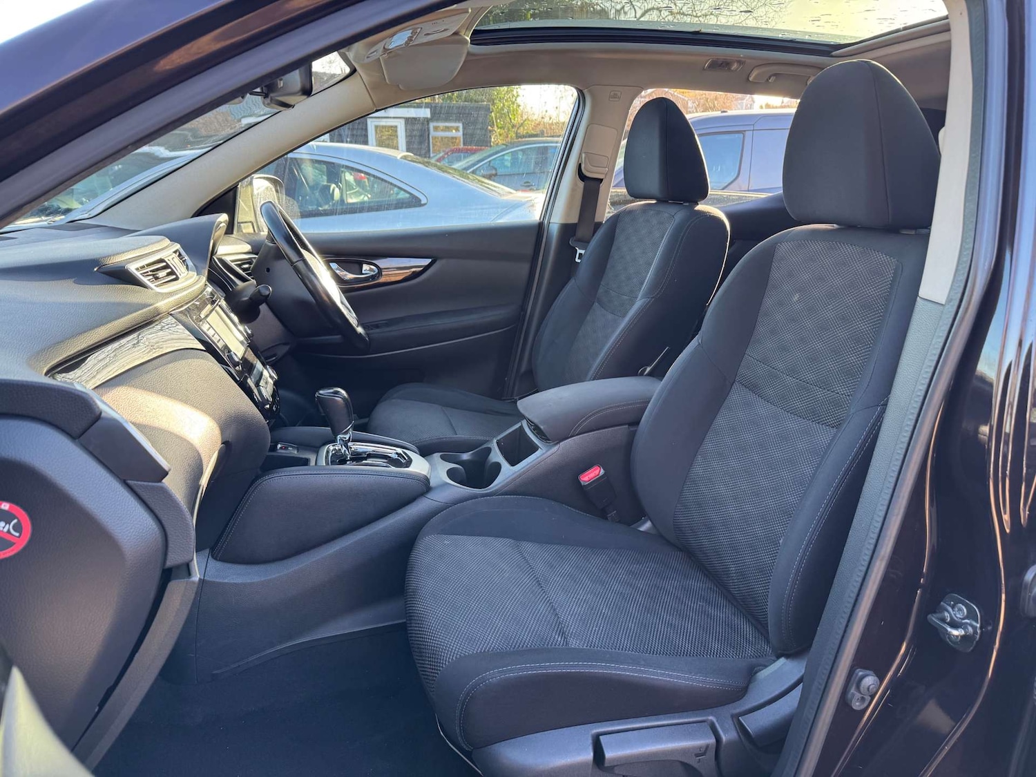 Used Nissan Qashqai 2016 for sale - 77022419: Photo 15