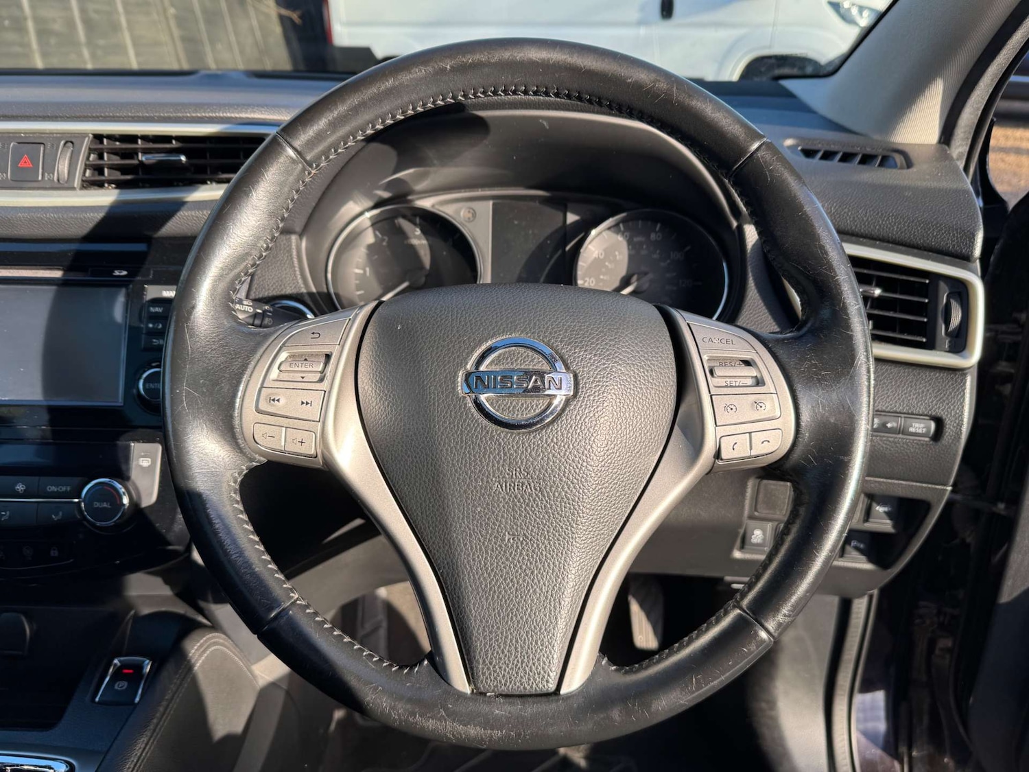 Used Nissan Qashqai 2016 for sale - 77022419: Photo 17