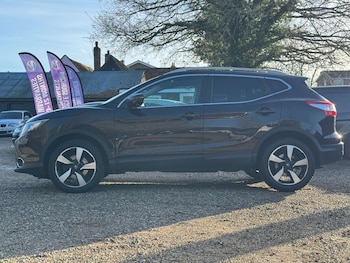 Used Nissan Qashqai 2016 for sale - 77022419: Photo