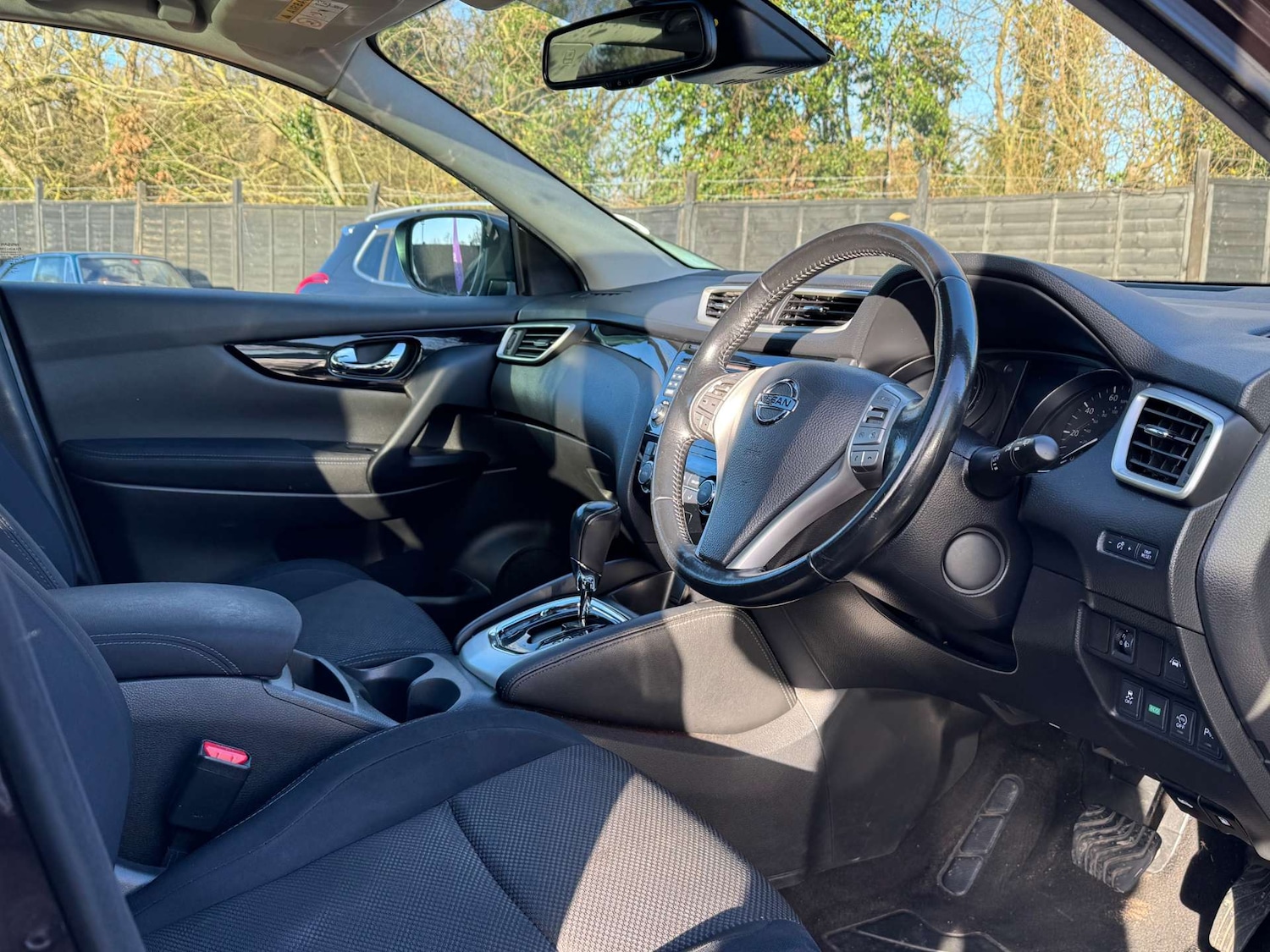 Used Nissan Qashqai 2016 for sale - 77022419: Photo 9