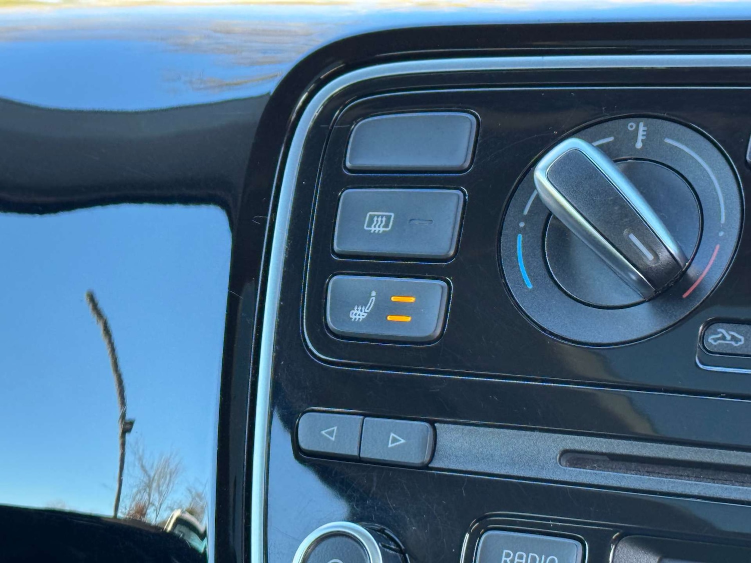 Used Volkswagen up! 2013 for sale - 77022578: Photo 22