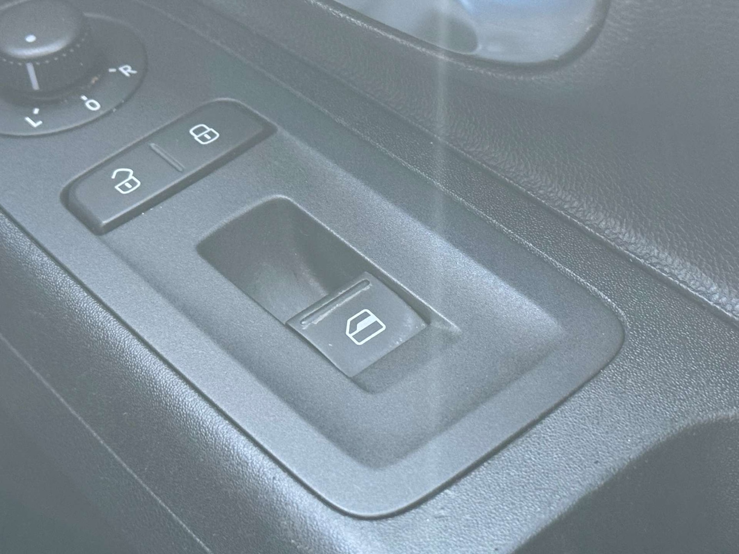 Used Volkswagen up! 2013 for sale - 77022578: Photo 29