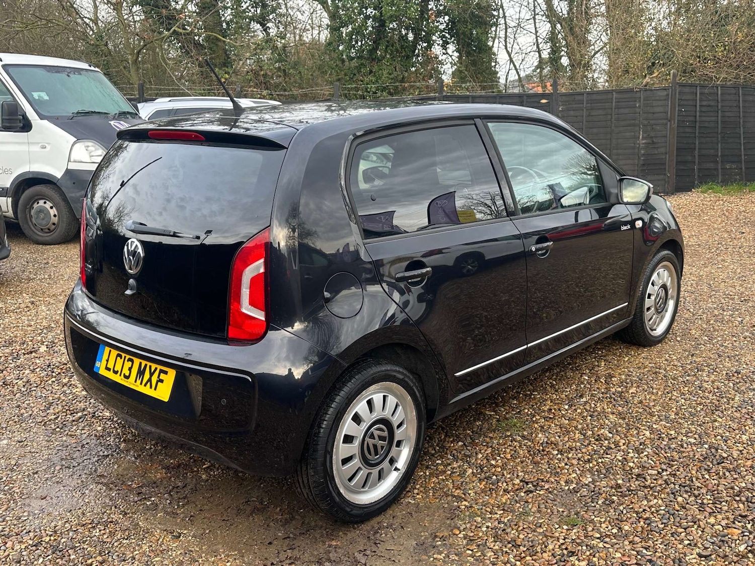 Used Volkswagen up! 2013 for sale - 77022578: Photo 4