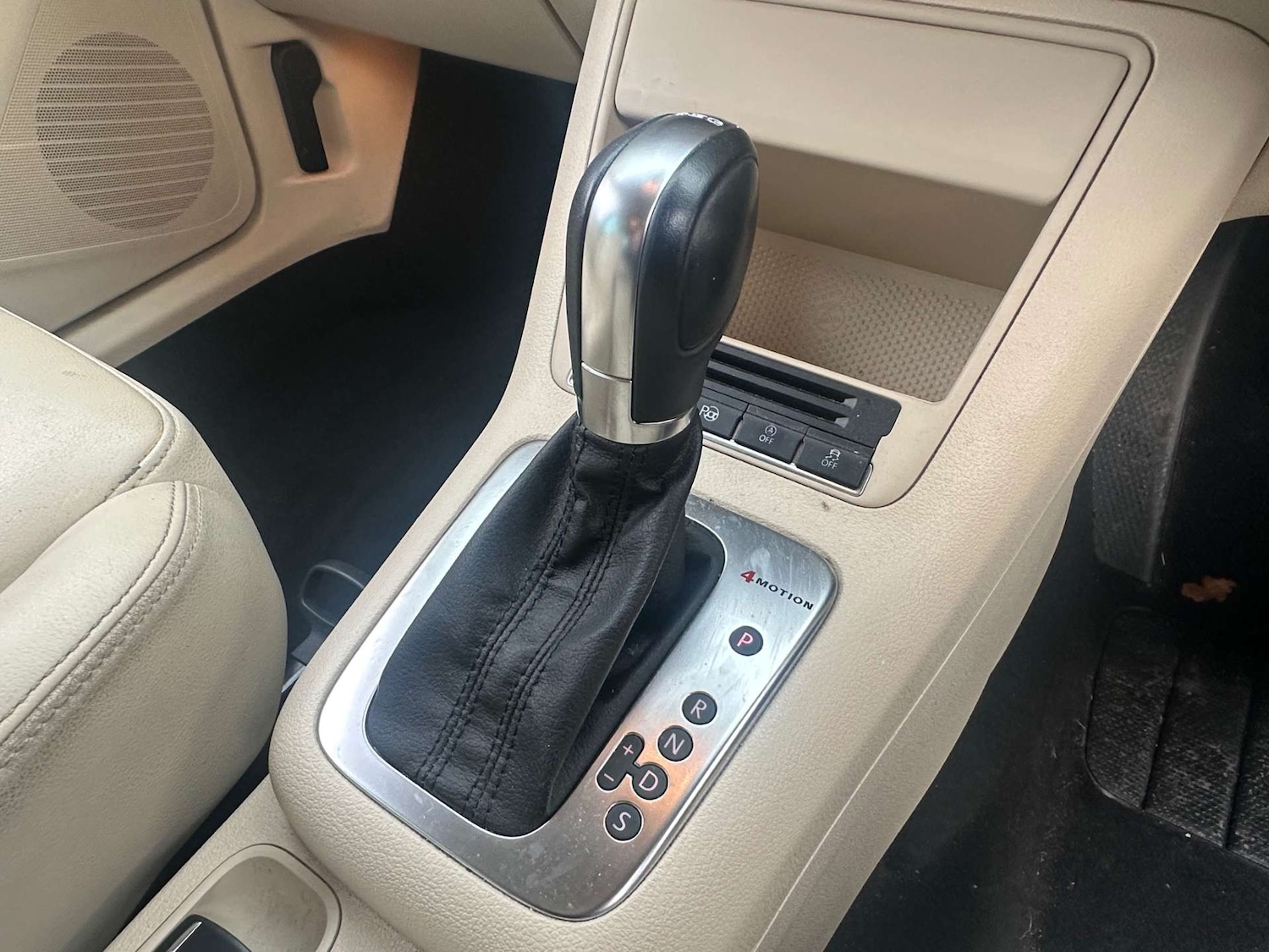 Used Volkswagen Tiguan 2012 for sale - 77033659: Photo 13