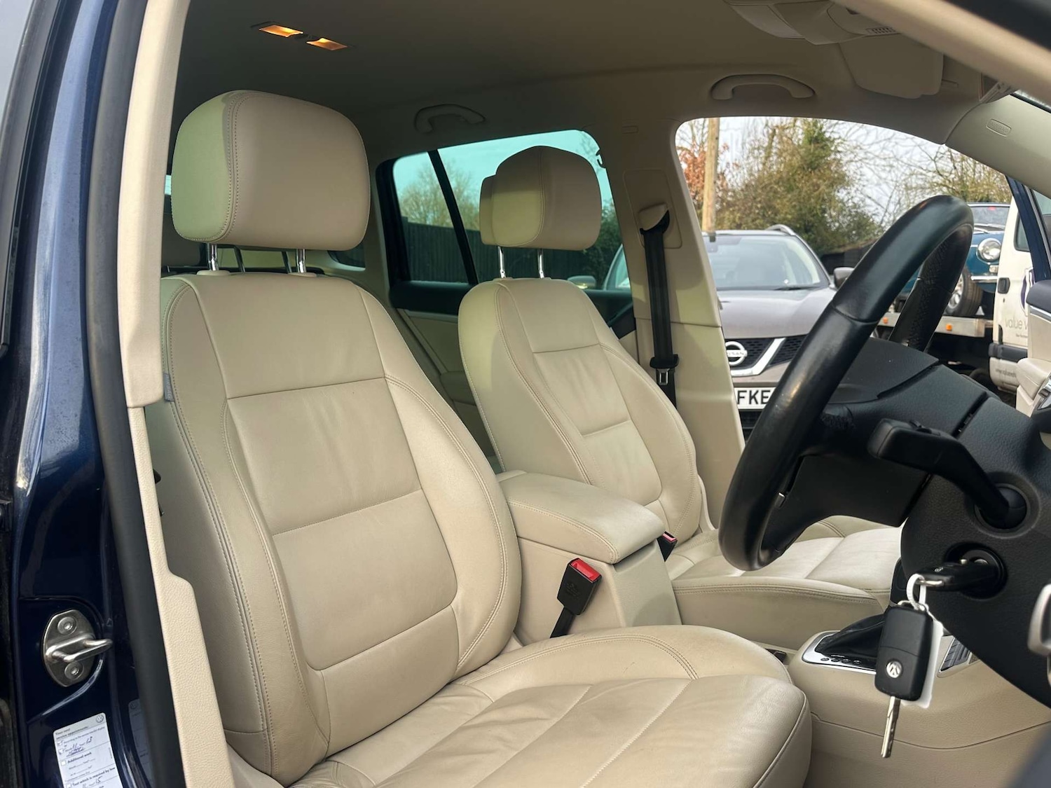 Used Volkswagen Tiguan 2012 for sale - 77033659: Photo 8