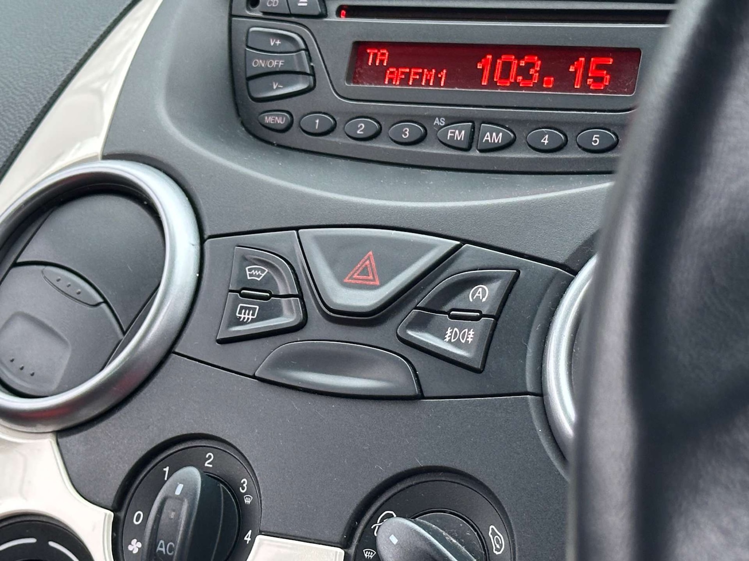 Used Ford Ka 2012 for sale - 77342170: Photo 20