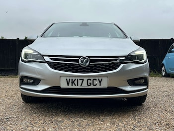 Used Vauxhall Astra 2017 for sale - 76481410: Photo