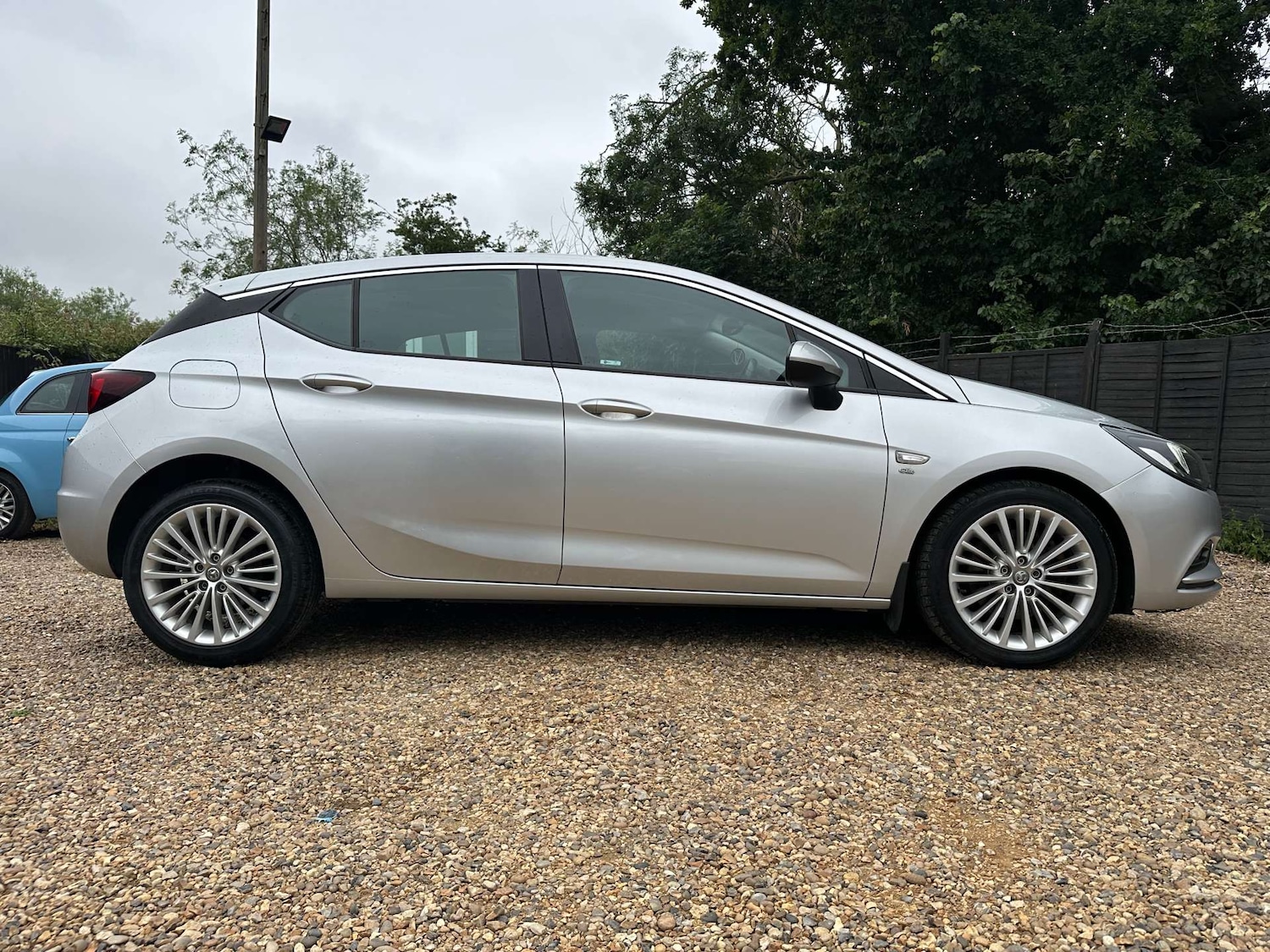 Used Vauxhall Astra 2017 for sale - 76481410: Photo 8