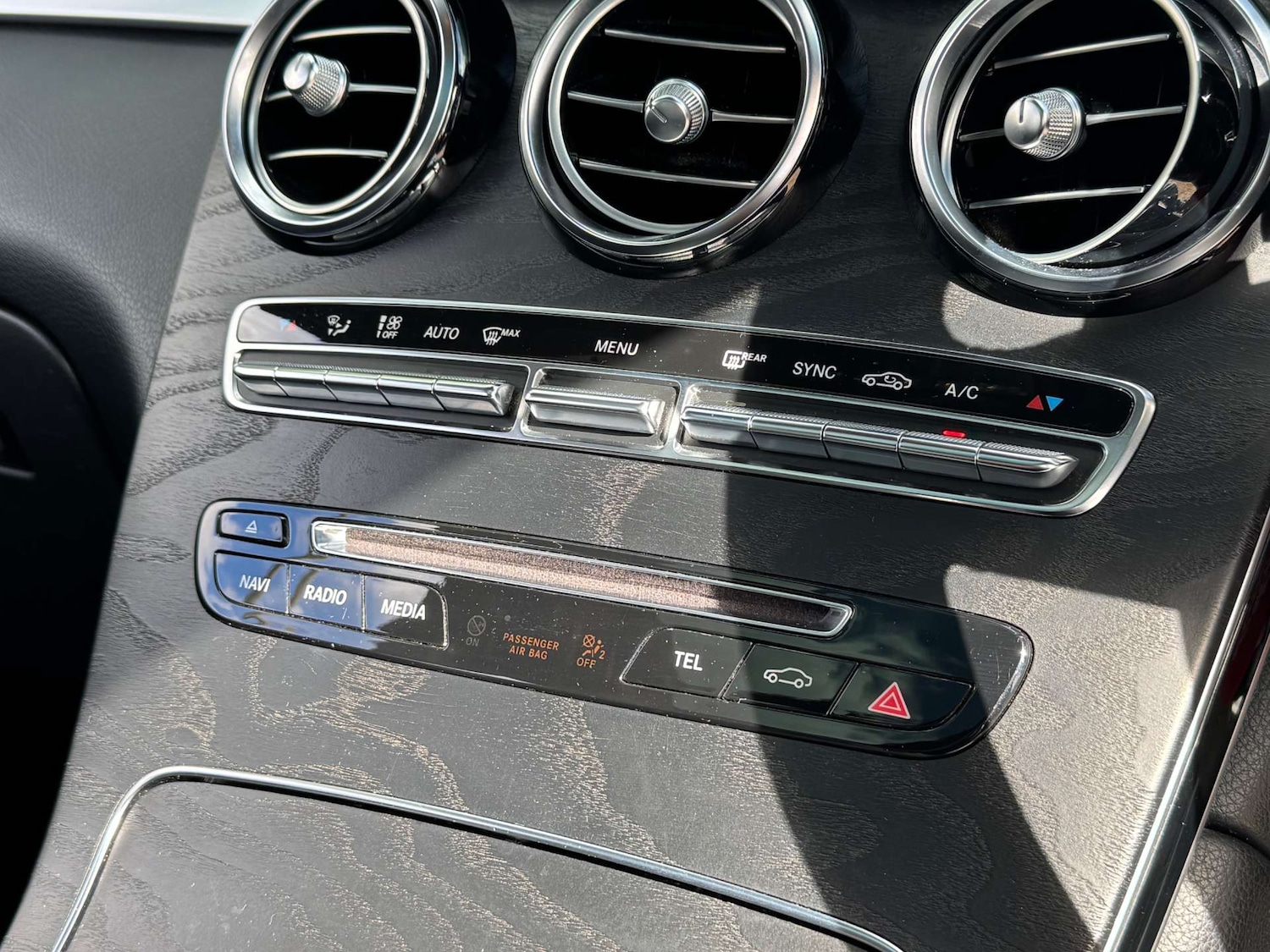 Used Mercedes-Benz GLC 2017 for sale - 76481374: Photo 30