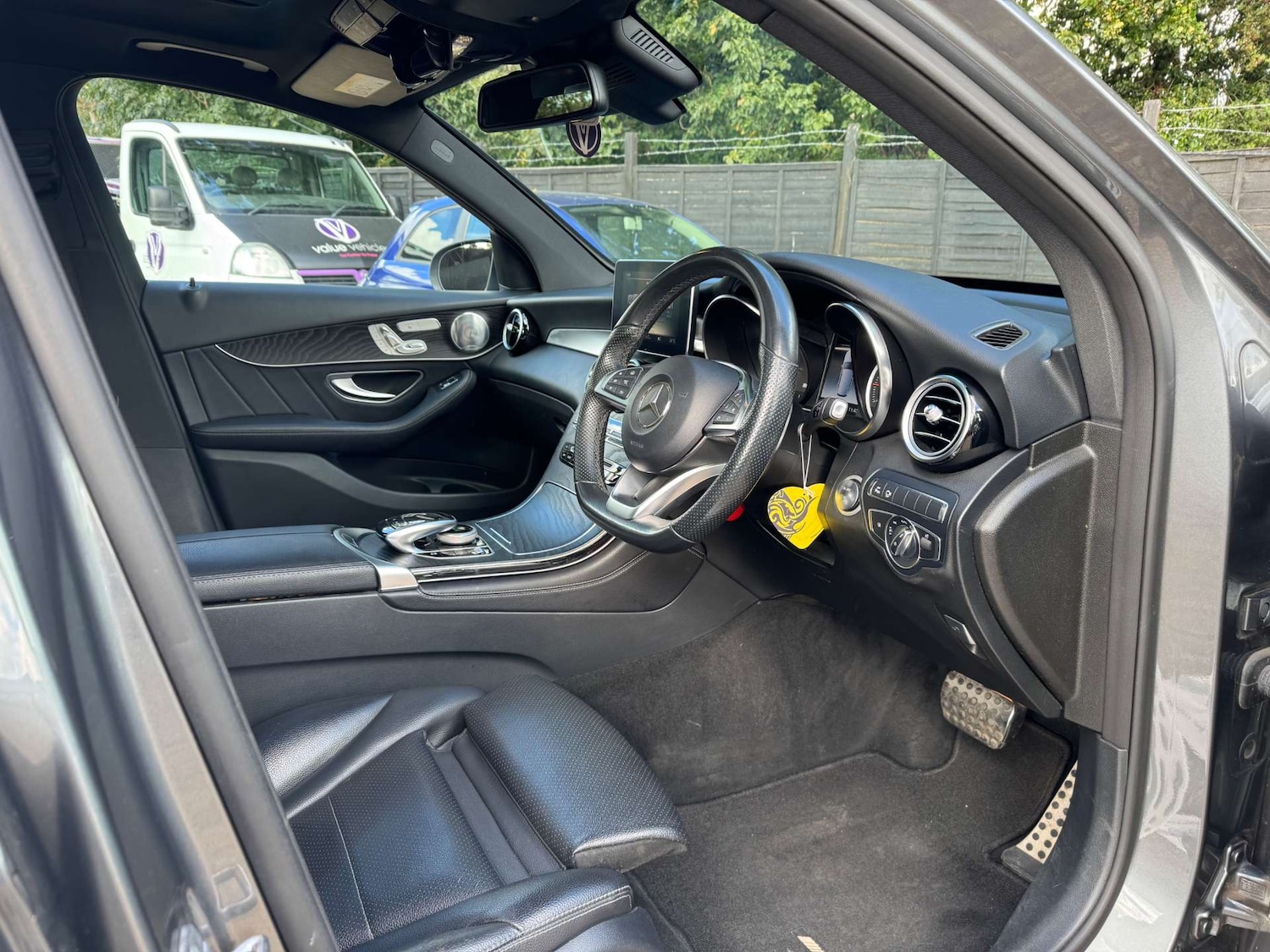 Used Mercedes-Benz GLC 2017 for sale - 76481374: Photo 9