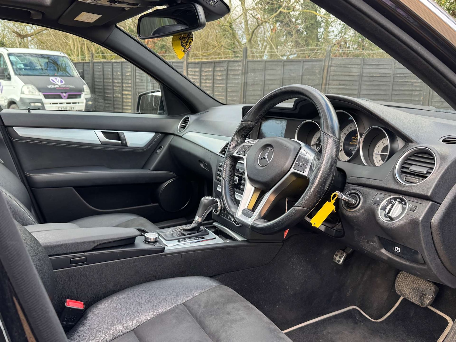 Used Mercedes-Benz C Class 2014 for sale - 77162418: Photo 10