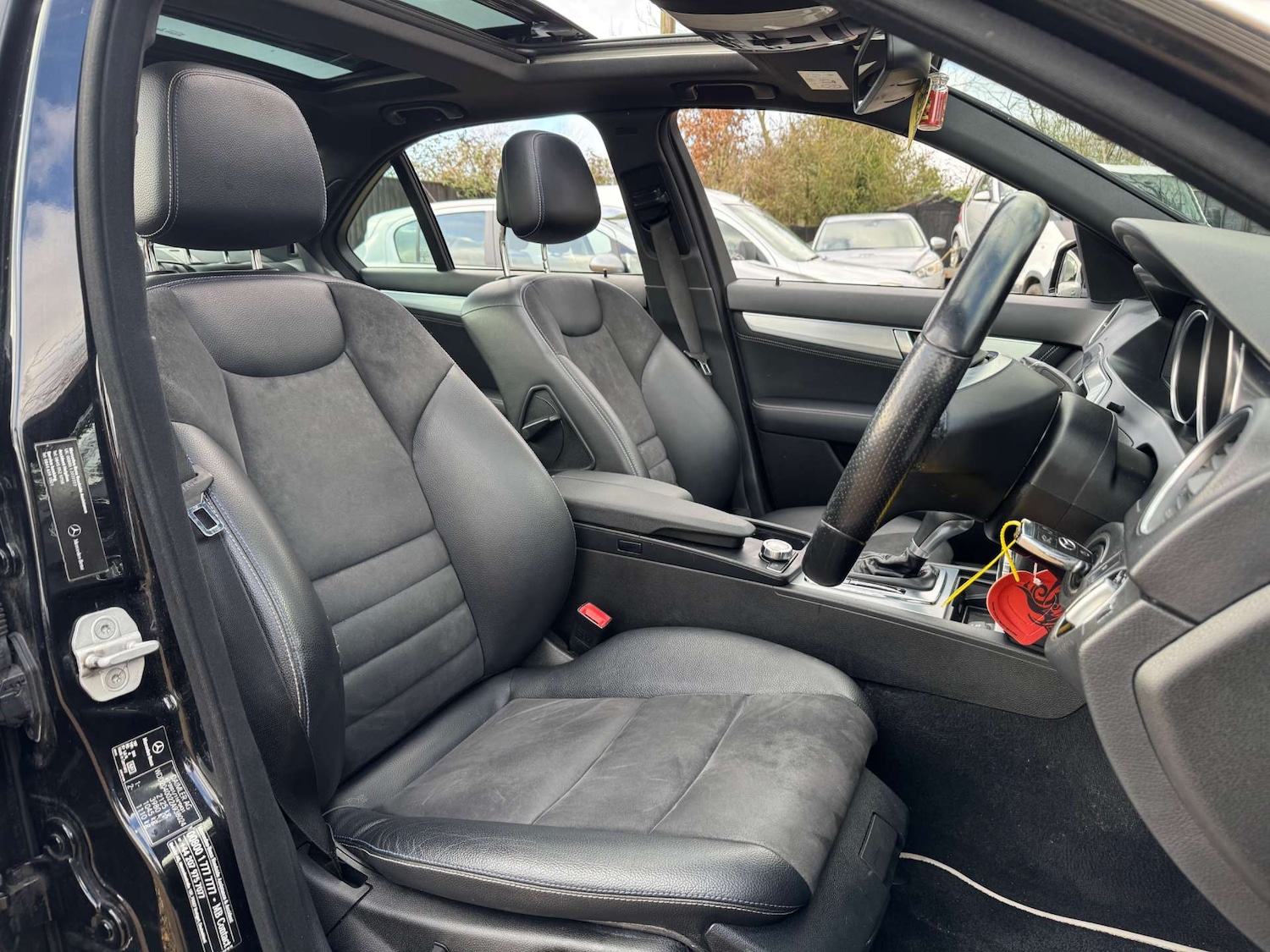 Used Mercedes-Benz C Class 2014 for sale - 77162418: Photo 12