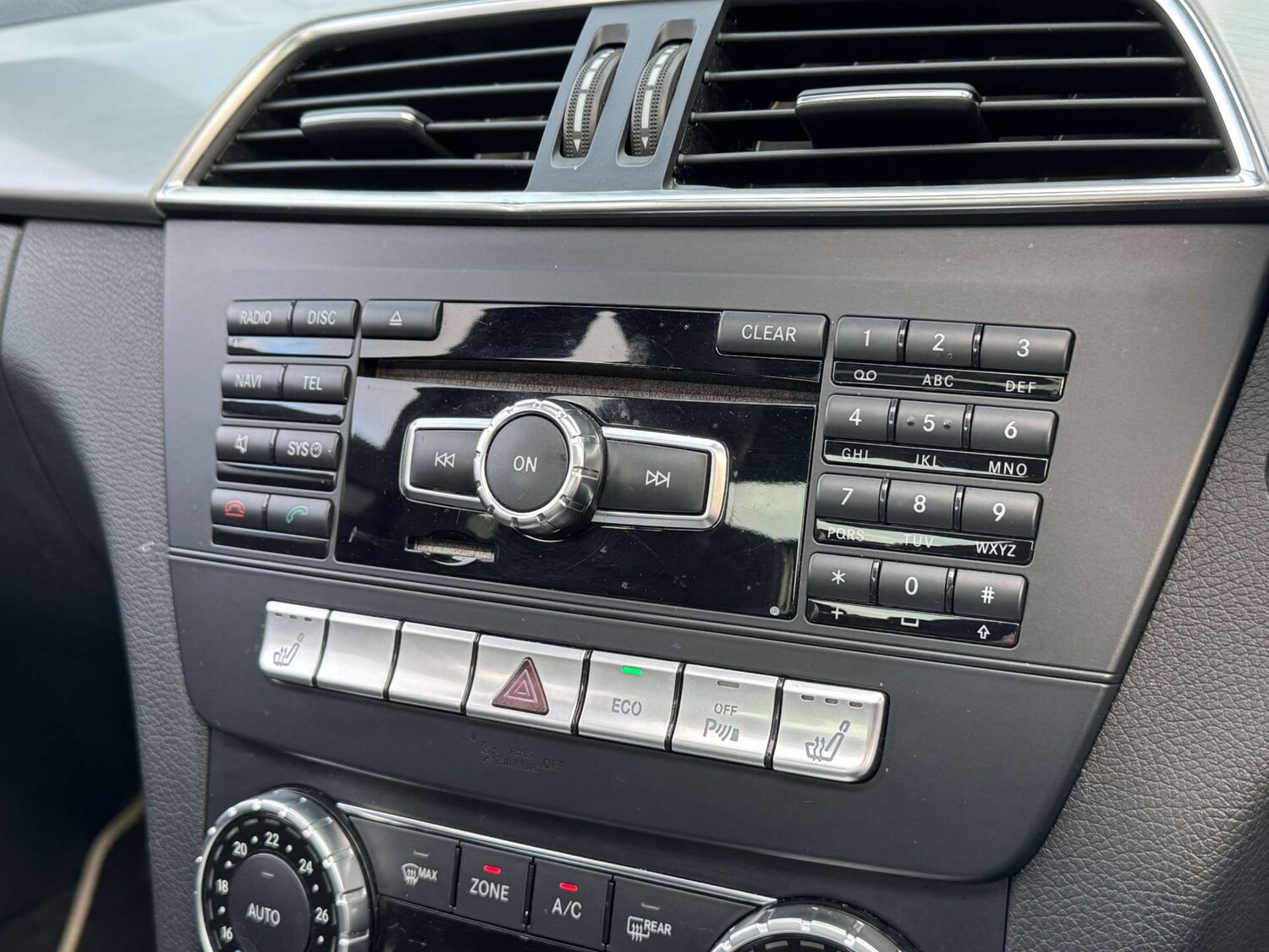 Used Mercedes-Benz C Class 2014 for sale - 77162418: Photo 27