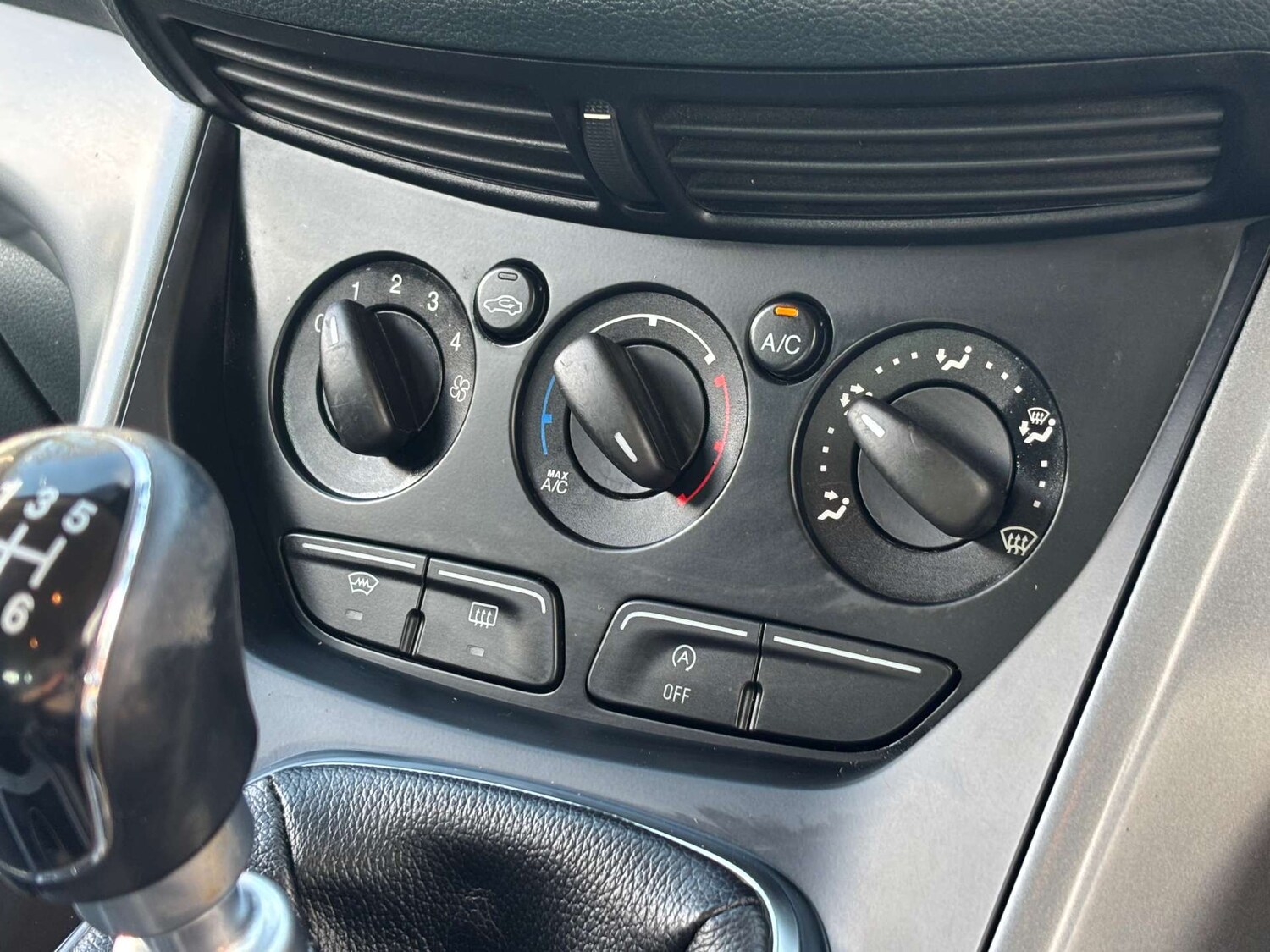 Used Ford C-Max 2015 for sale - 77749135: Photo 19