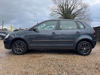 Used Volkswagen Polo 2007 for sale - 77544972: Photo