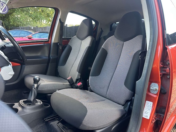 Used Toyota AYGO 2013 for sale - 75973310: Photo 16