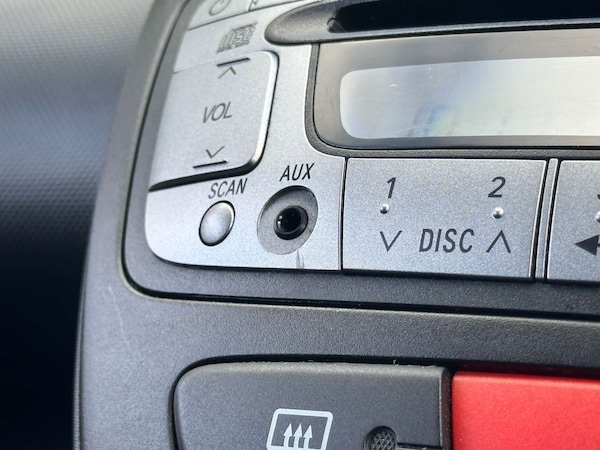 Used Toyota AYGO 2013 for sale - 75973310: Photo 20