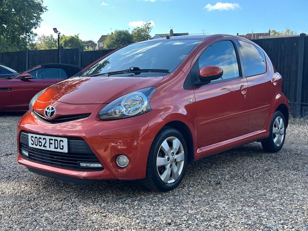 Used Toyota AYGO 2013 for sale - 75973310: Photo 3