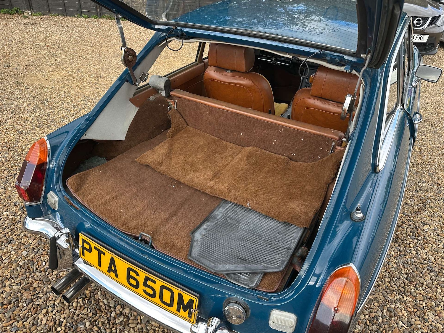 Used MG MGB GT 1974 for sale - 76601745: Photo 14