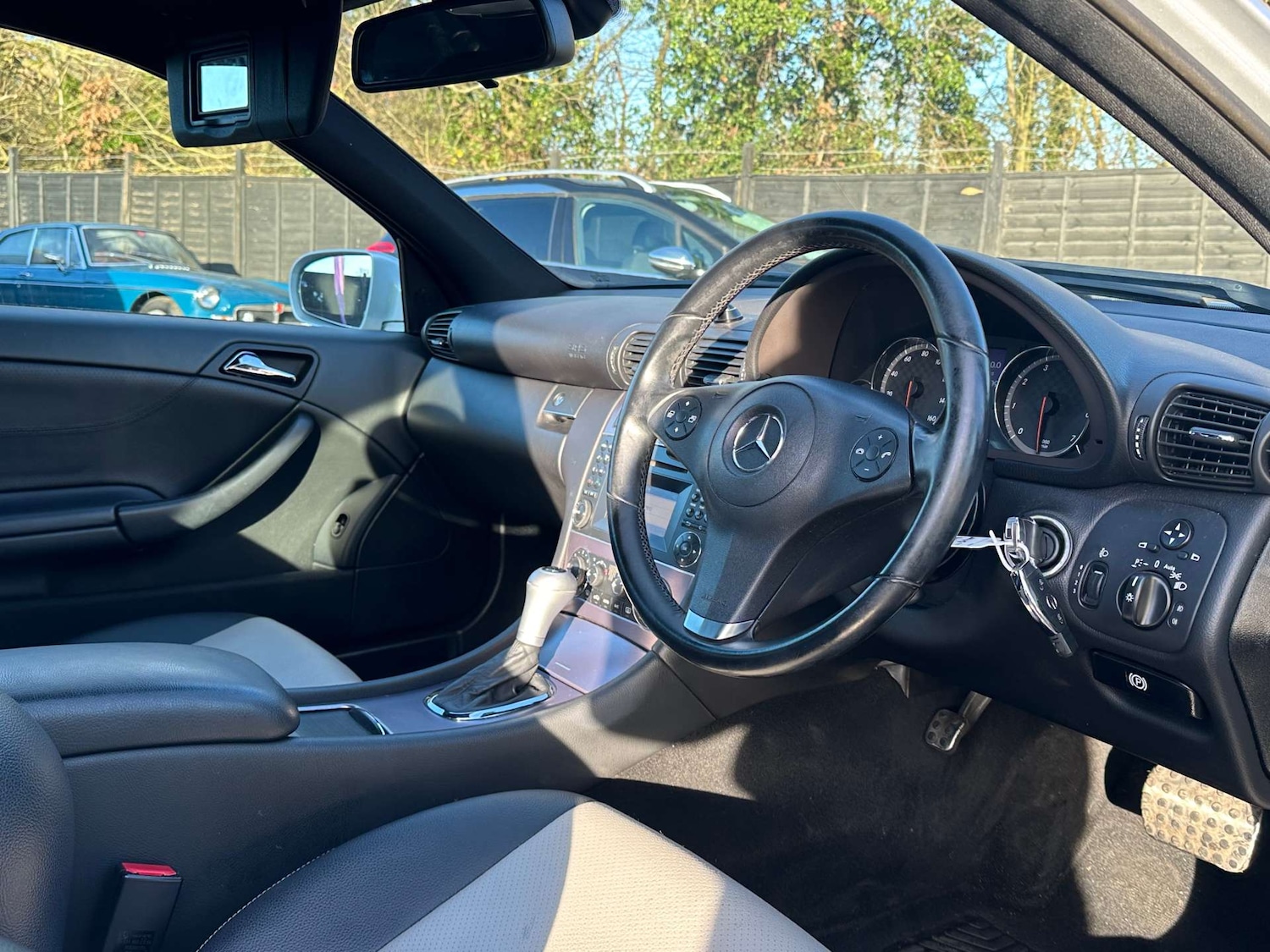 Used Mercedes-Benz CLC Class 2010 for sale - 77022581: Photo 9