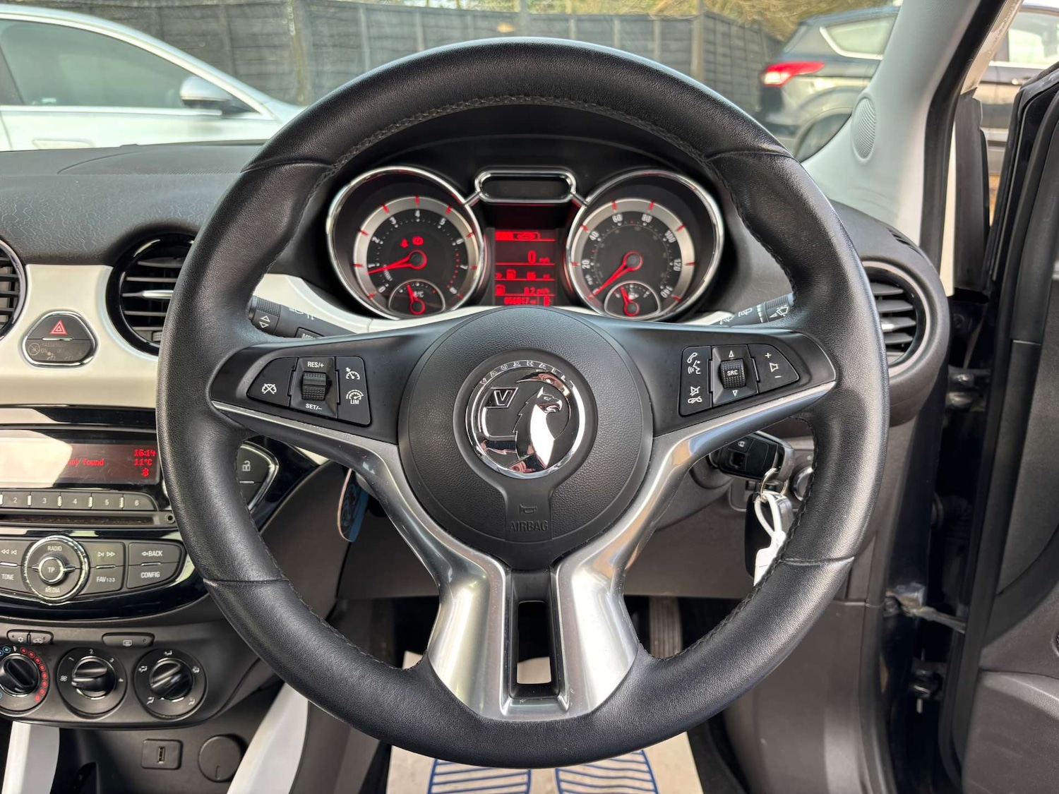 Used Vauxhall ADAM 2014 for sale - 77980251: Photo 17