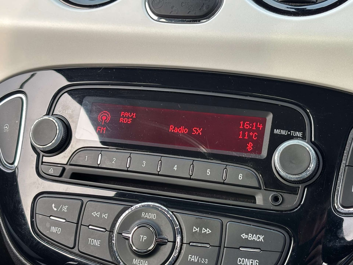 Used Vauxhall ADAM 2014 for sale - 77980251: Photo 20