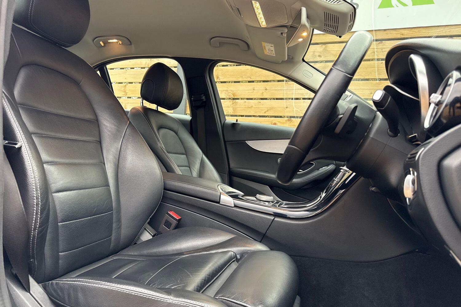 Used Mercedes-Benz C Class 2020 for sale - 76898612: Photo 27