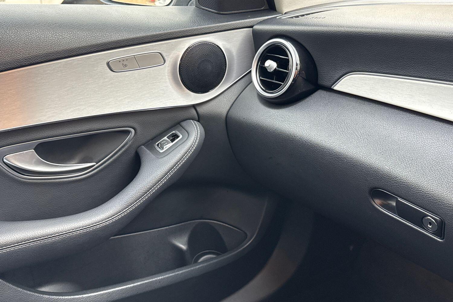 Used Mercedes-Benz C Class 2020 for sale - 76898612: Photo 49