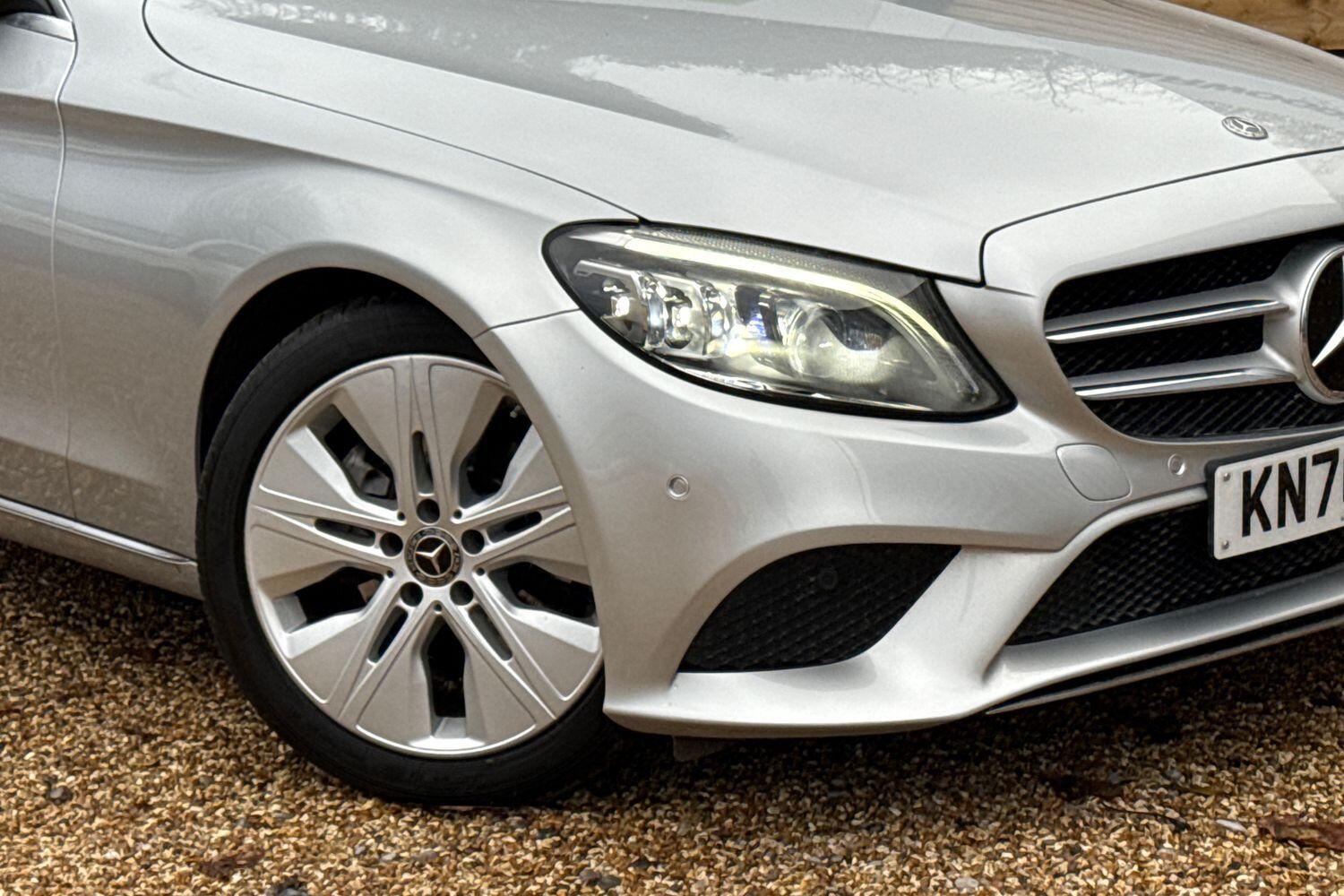 Used Mercedes-Benz C Class 2020 for sale - 76898612: Photo 7