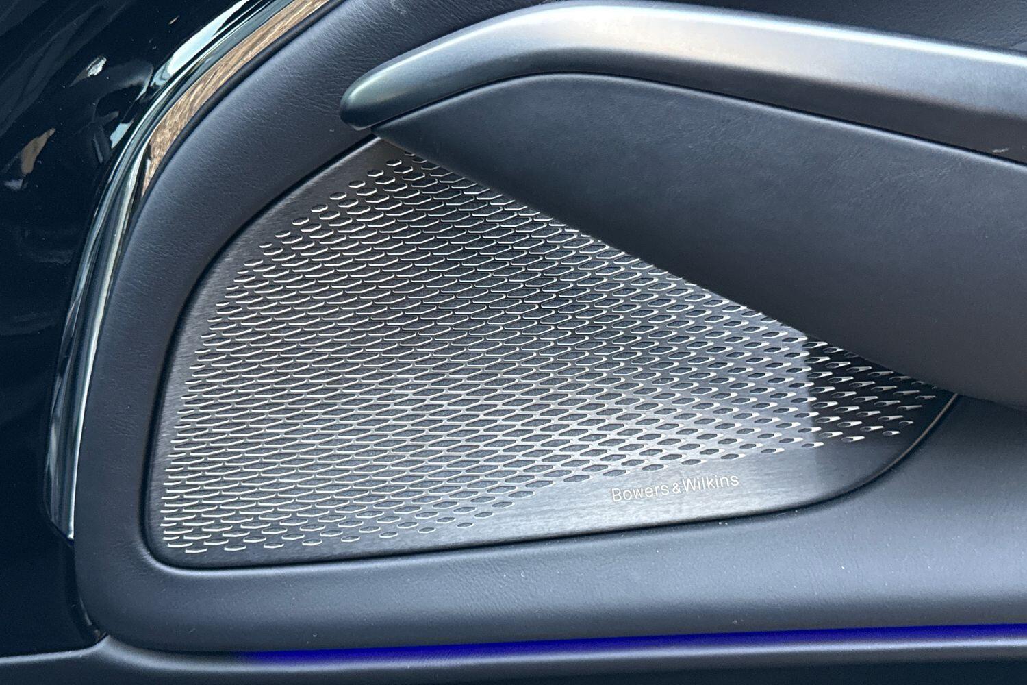 Used Aston Martin DBX 2025 for sale - 77175349: Photo 41