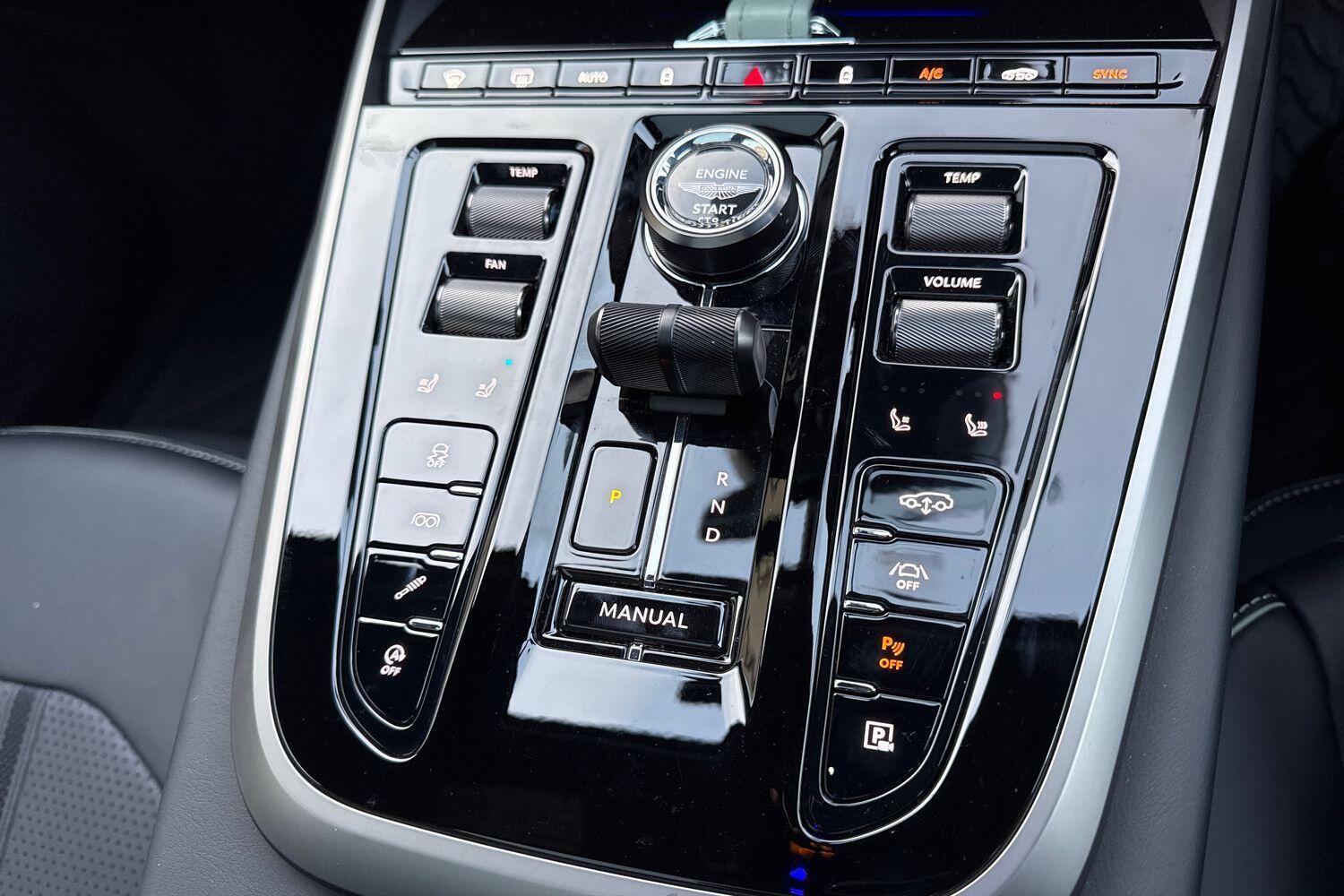 Used Aston Martin DBX 2025 for sale - 77175349: Photo 52