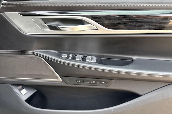 Used BMW 7 Series 2019 for sale - 76059407: Photo 42