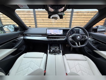 Used BMW 5 Series 2024 for sale - 76043173: Photo