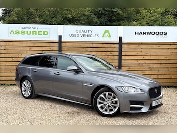 Used Jaguar XF 2019 for sale - 75708059: Photo