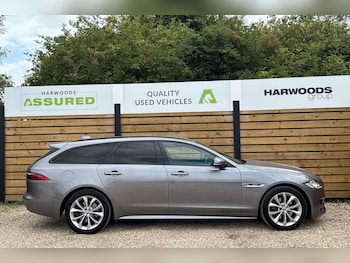 Used Jaguar XF 2019 for sale - 75708059: Photo