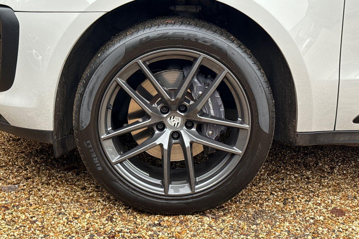 Used Porsche Macan 2022 for sale - 77191192: Photo 14